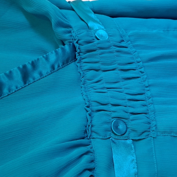 Lane Bryant Women's v-neck blouse teal color size 14/16 - Picture 7 of 12